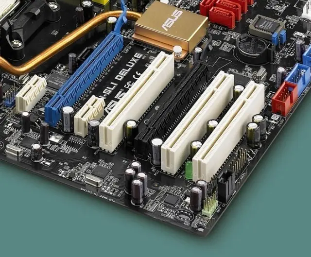 Biblia de las placas PCI-E (1x, 4x, 8x, 16x, 2.0, 3.0 y más)