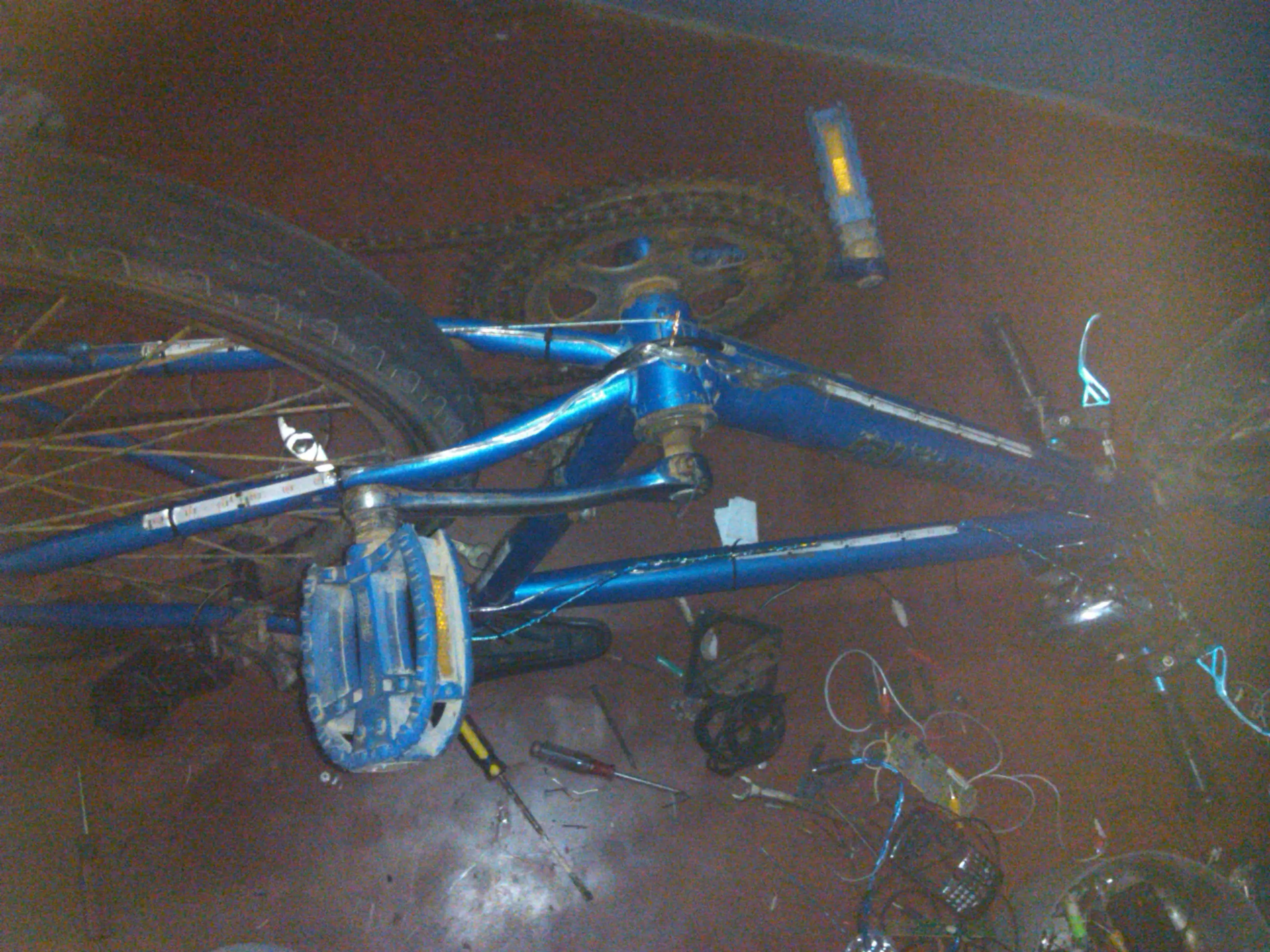 Equipe mi bici con luces leds sin baterias y te lo muestro