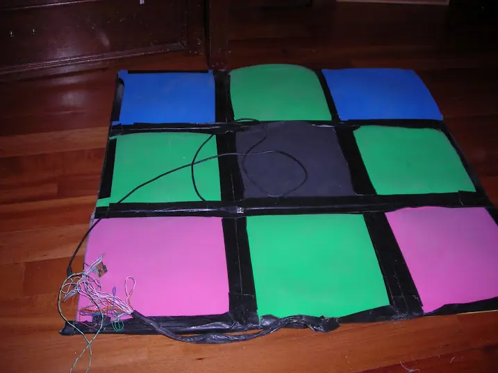 Te presento mi dancepad para PC hecho por mi.