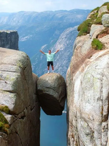 30 lugares espectaculares pero mas peligrosos en el Mundo 30 lugares espectaculares pero mas peligrosos en el Mundo
