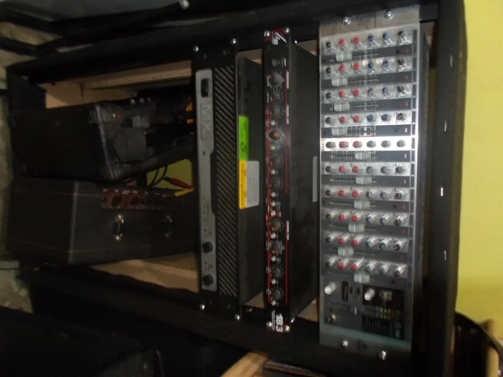 Hice mi rack de audio y te muestro cómo