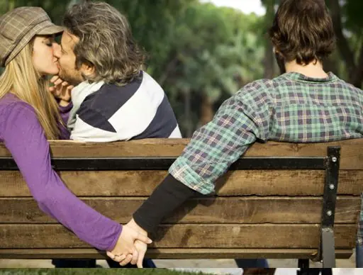 Mi novia me engañó, qué hago?
