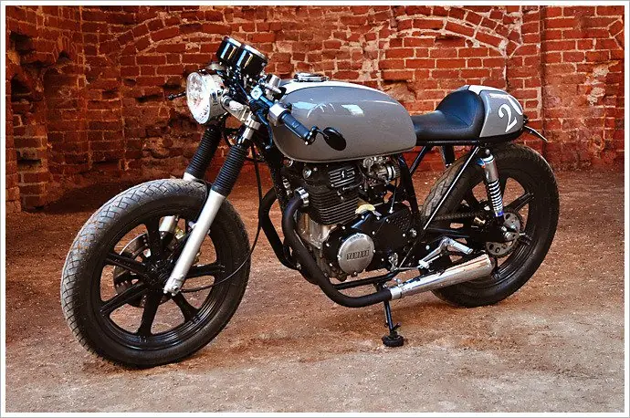 motos