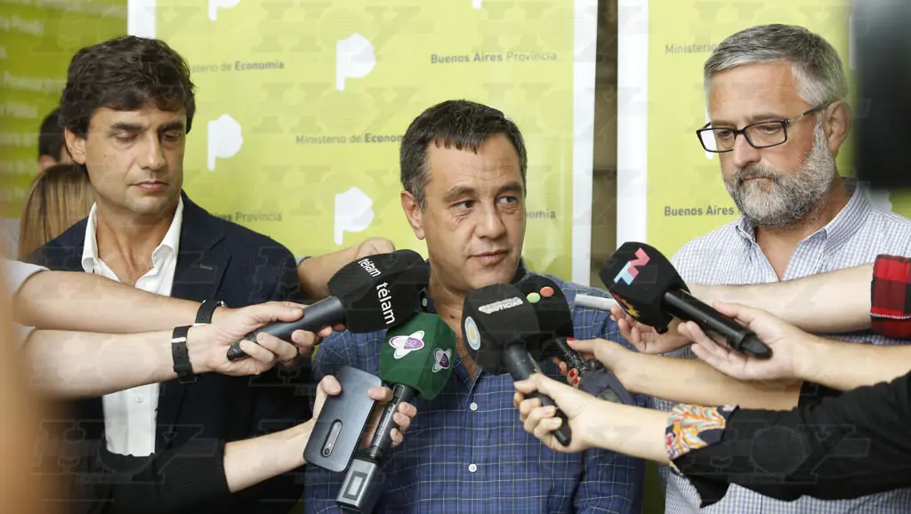 Provincia convocó a los gremios docentes para mañana martes