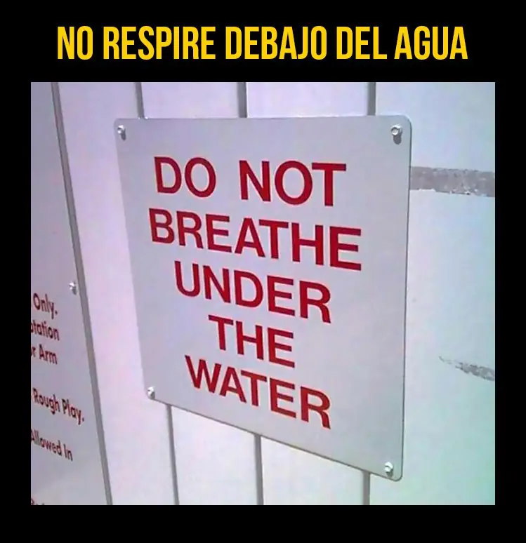 15 Carteles estúpidamente graciosos hechos por el hombre