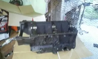 restauracion de renault 4....todavia falta!! asi va quedando