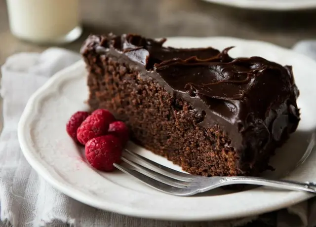 Receta de Torta de Chocolate sin Harina, muy facil de hacer.