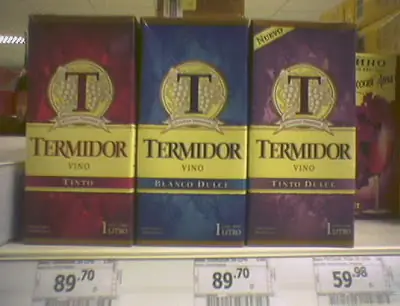Te gusta el vino en carton?