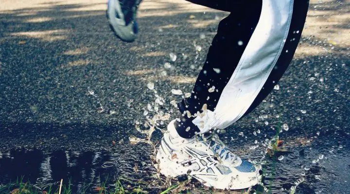 Consejos para salir a correr cuando está lloviendo