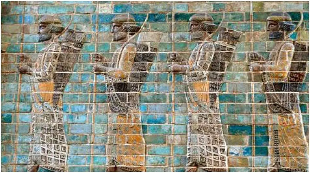 Por qué los persas hacían estos huecos en pleno desierto