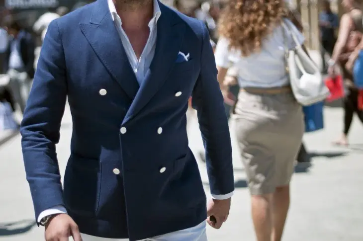 Traje
