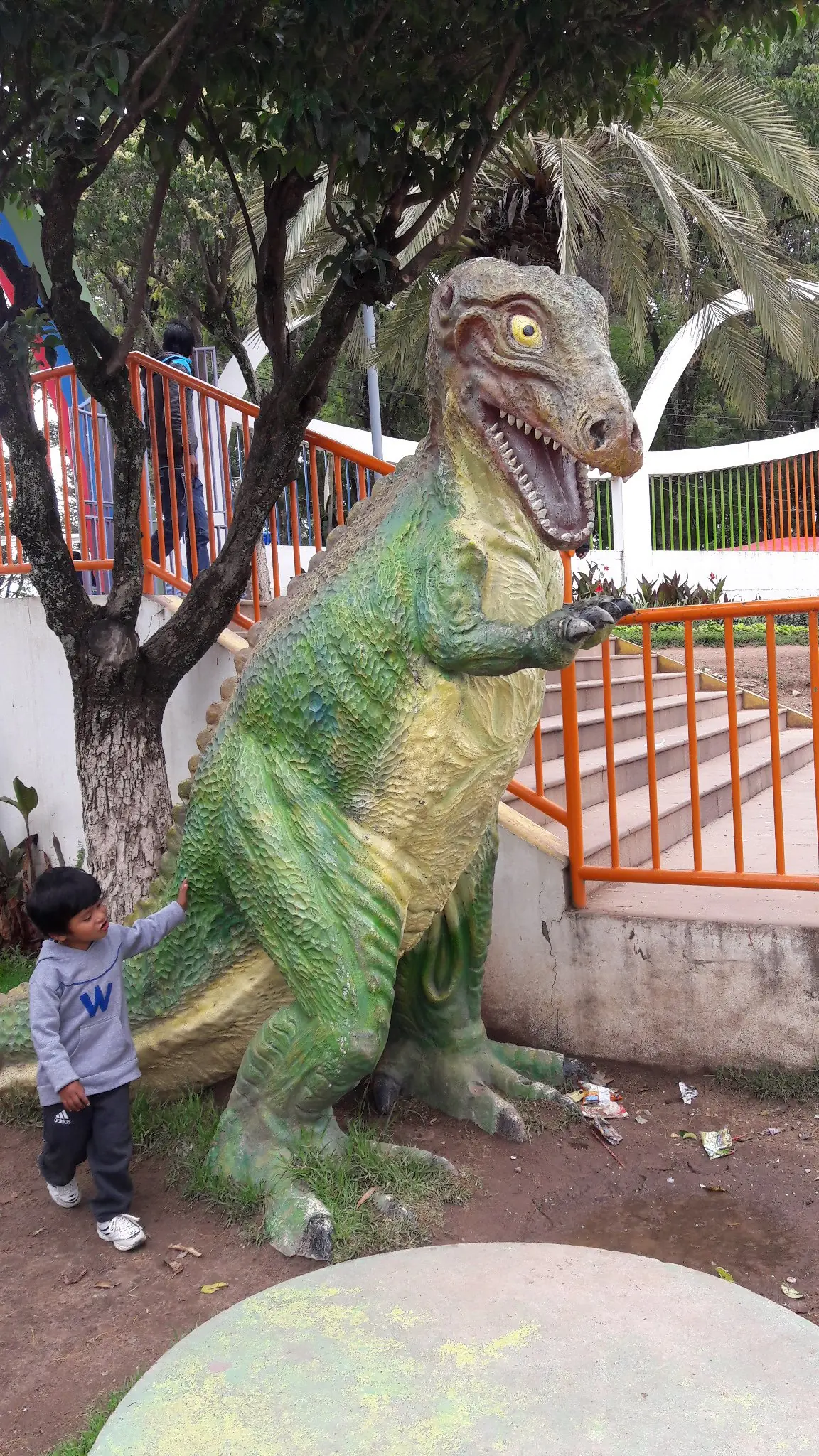 Ferris Otaku Adventures- Bolivia Tendency