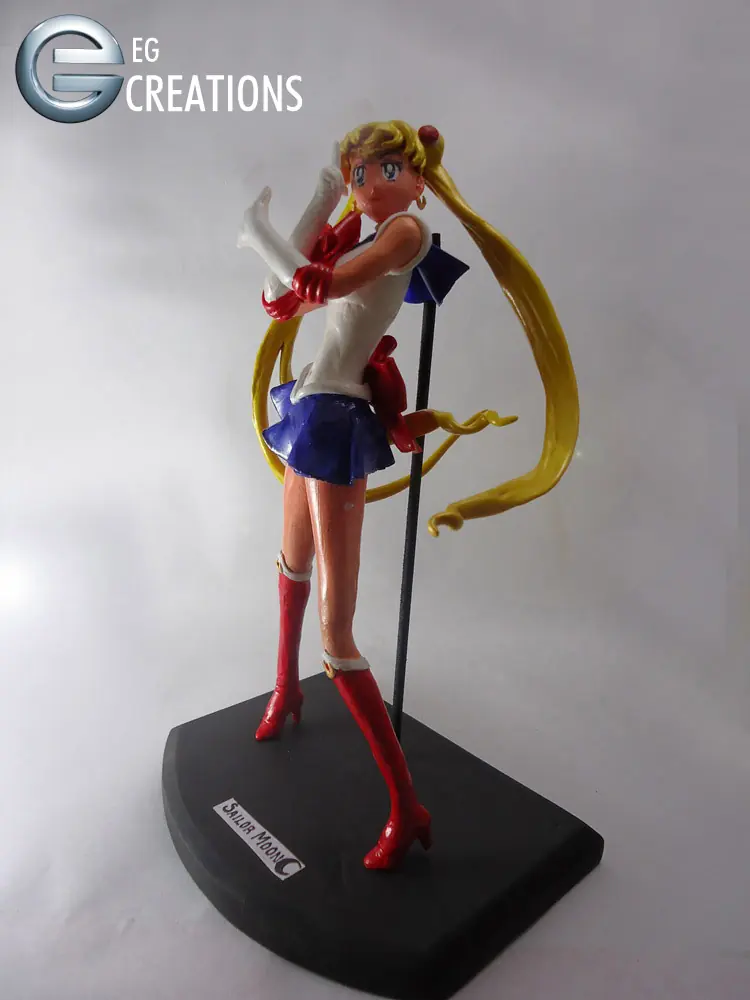 Sailor Moon (Escultura en Porcelana en frio echa por mi)