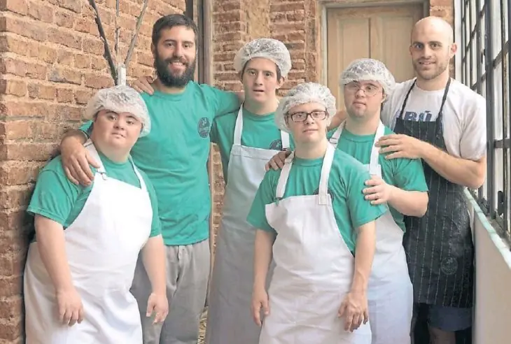 sindromes de down inauguran pizzeria