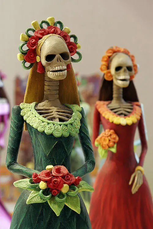 Día de Muertos: ¡Curiosidades, Datos y 30 Frases ilustradas¡