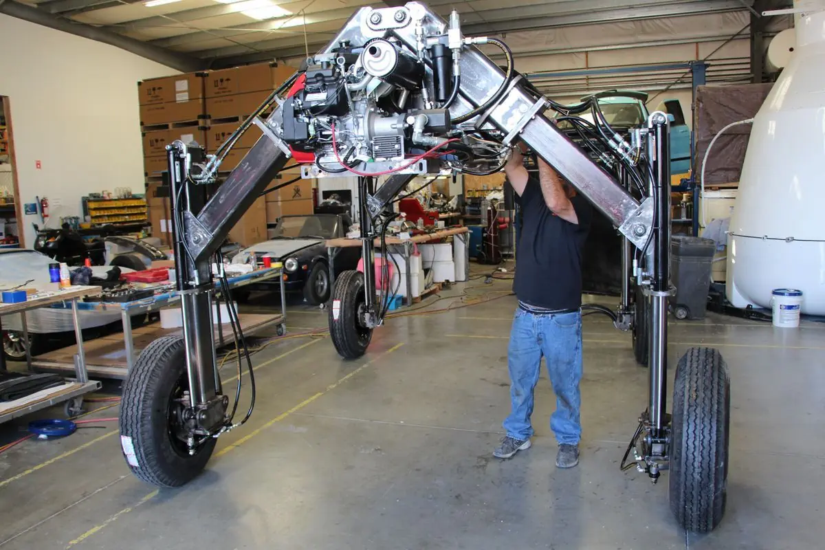 Tecnologia al extremo: El auto que se eleva