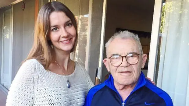 La nieta de un nazi cuida a un judío...por ahora