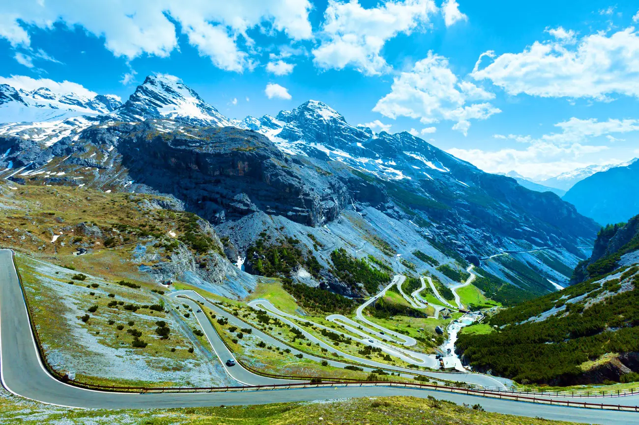 Rutas panorámicas por 15 insólitas carreteras