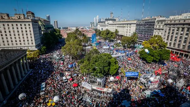 Organismos de DDSS llamaron a combatir al Gobierno