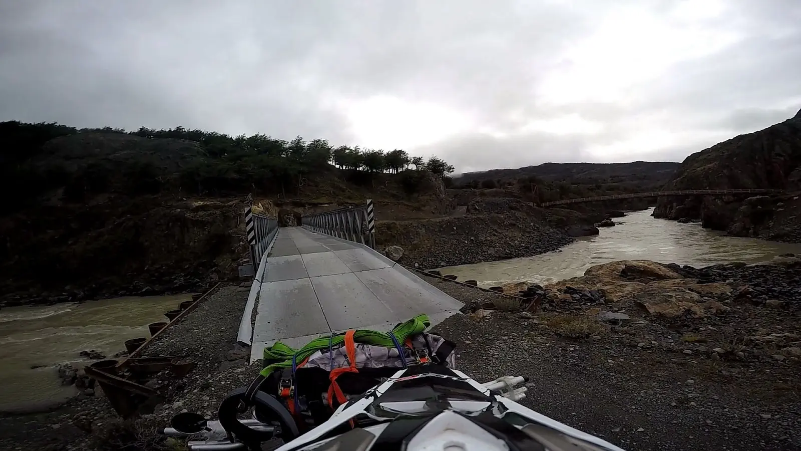 Travesia carretera austral. Paso Mayer IV