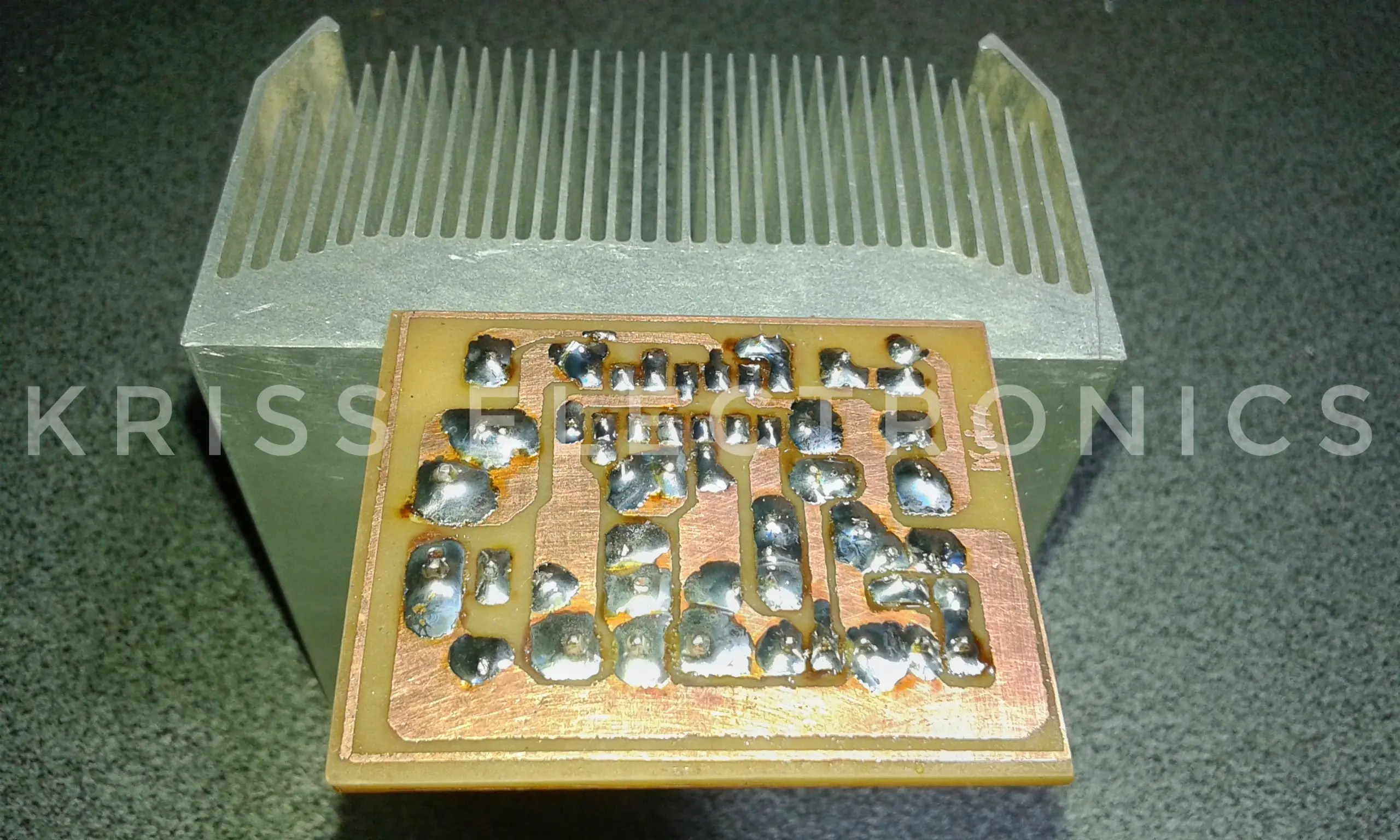 Amplificador 100w Parte 3 montaje del PCB