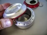 estufa con lata