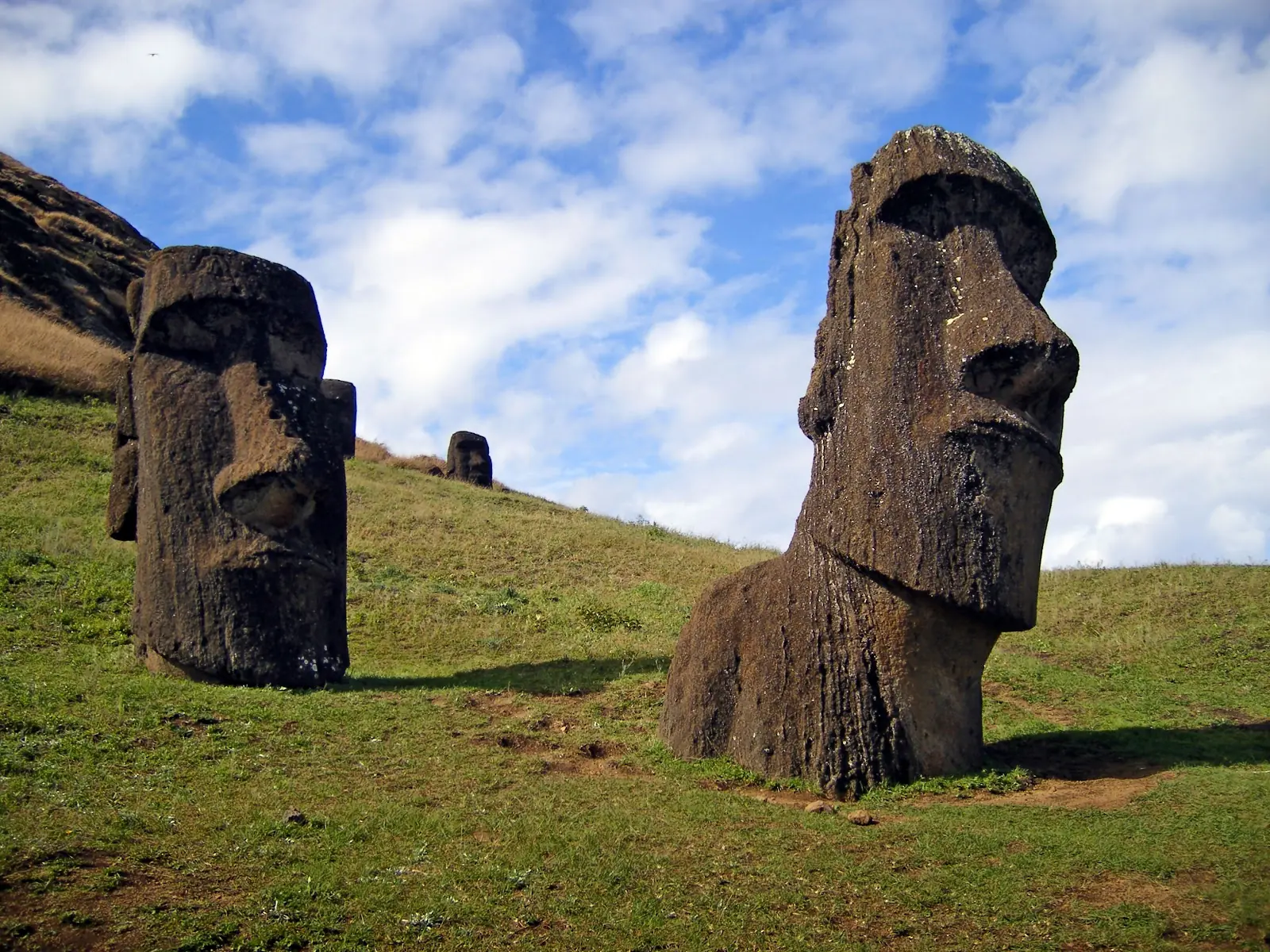 Isla de Pascua: ¿Ovnis? o ¿Real?