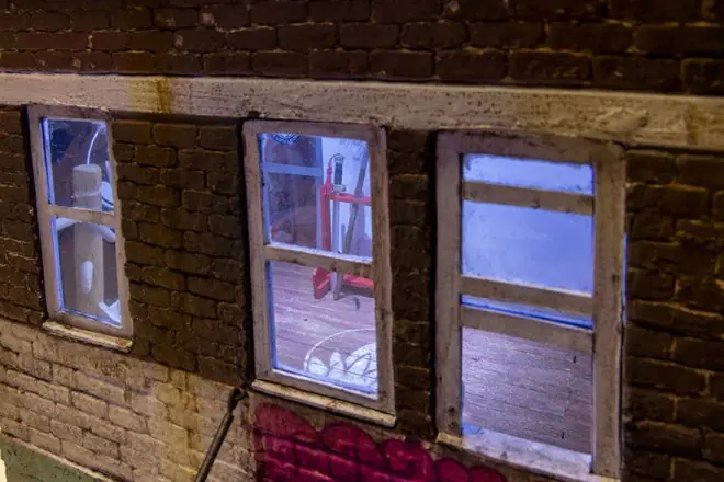 Este artista crea espectaculares edificios en miniatura