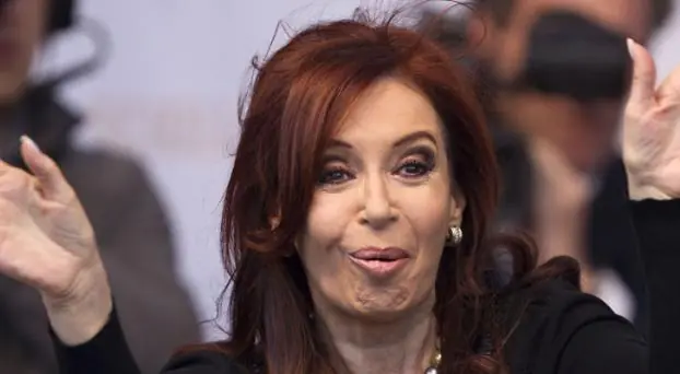 CFK, satisfecha con el plan de Cristóbal López para hundir