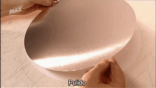 Te explico cómo se hacen los discos de vinilo que amamos!