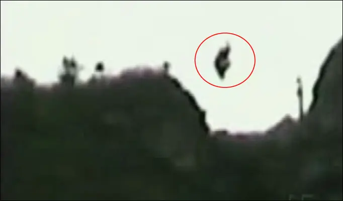 ¿Crees en las brujas? 5 Encuentros REALES captados en video ¿Crees en las brujas? 5 Encuentros REALES captados en video