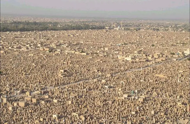 Las 7 ciudades mas extrañas del mundo que no parecen reales. Las 7 ciudades mas extrañas del mundo que no parecen reales.