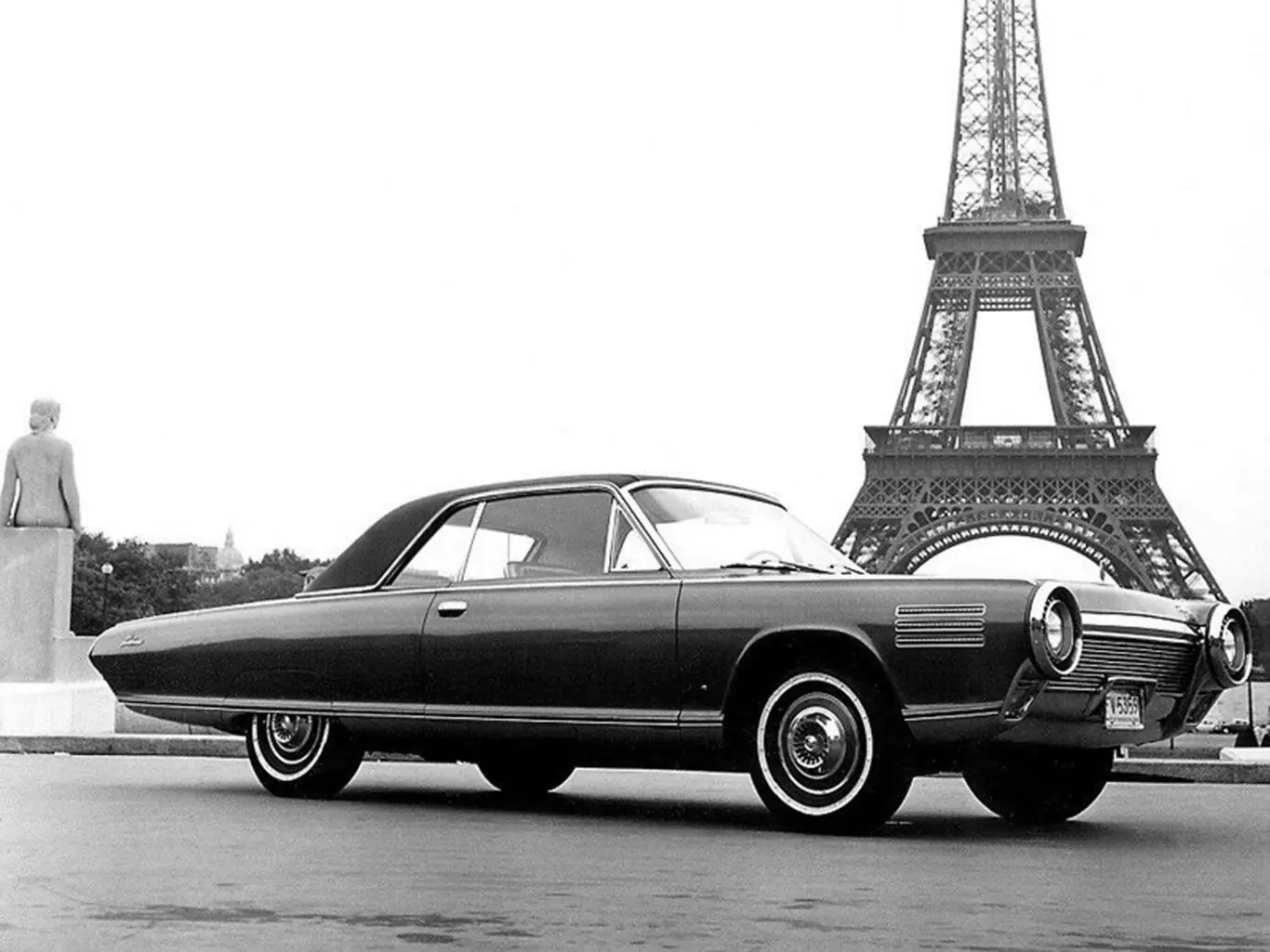 El Chrysler El Chrysler