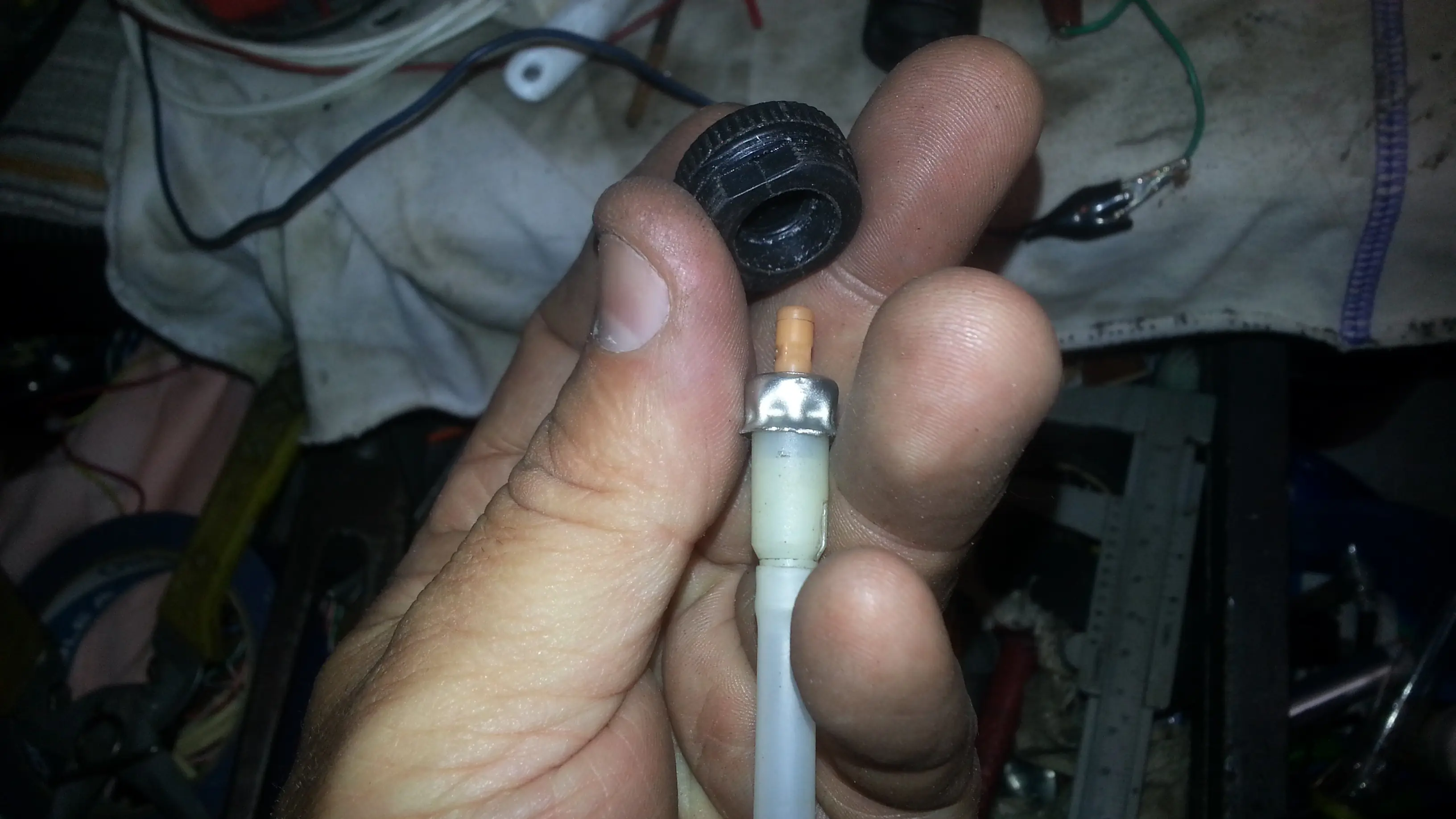 minipistola de aire P/ limpiar pc etc  por 5 pesos