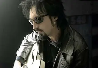 Johnny Indovina La Historia Y Proyectos Huaman drama&q