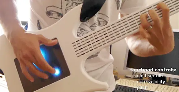 Guitarra Electrica sin cuerdas, funcional y con Linux