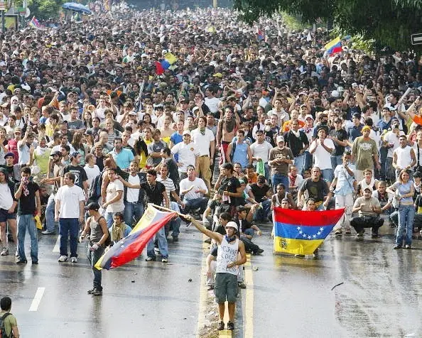Bolivar: maldito el soldado que dispara contra su pueblo
