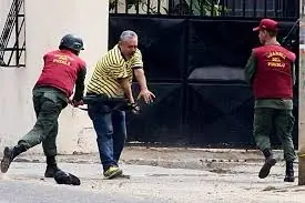 Bolivar: maldito el soldado que dispara contra su pueblo