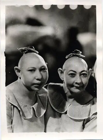 freaks freaks