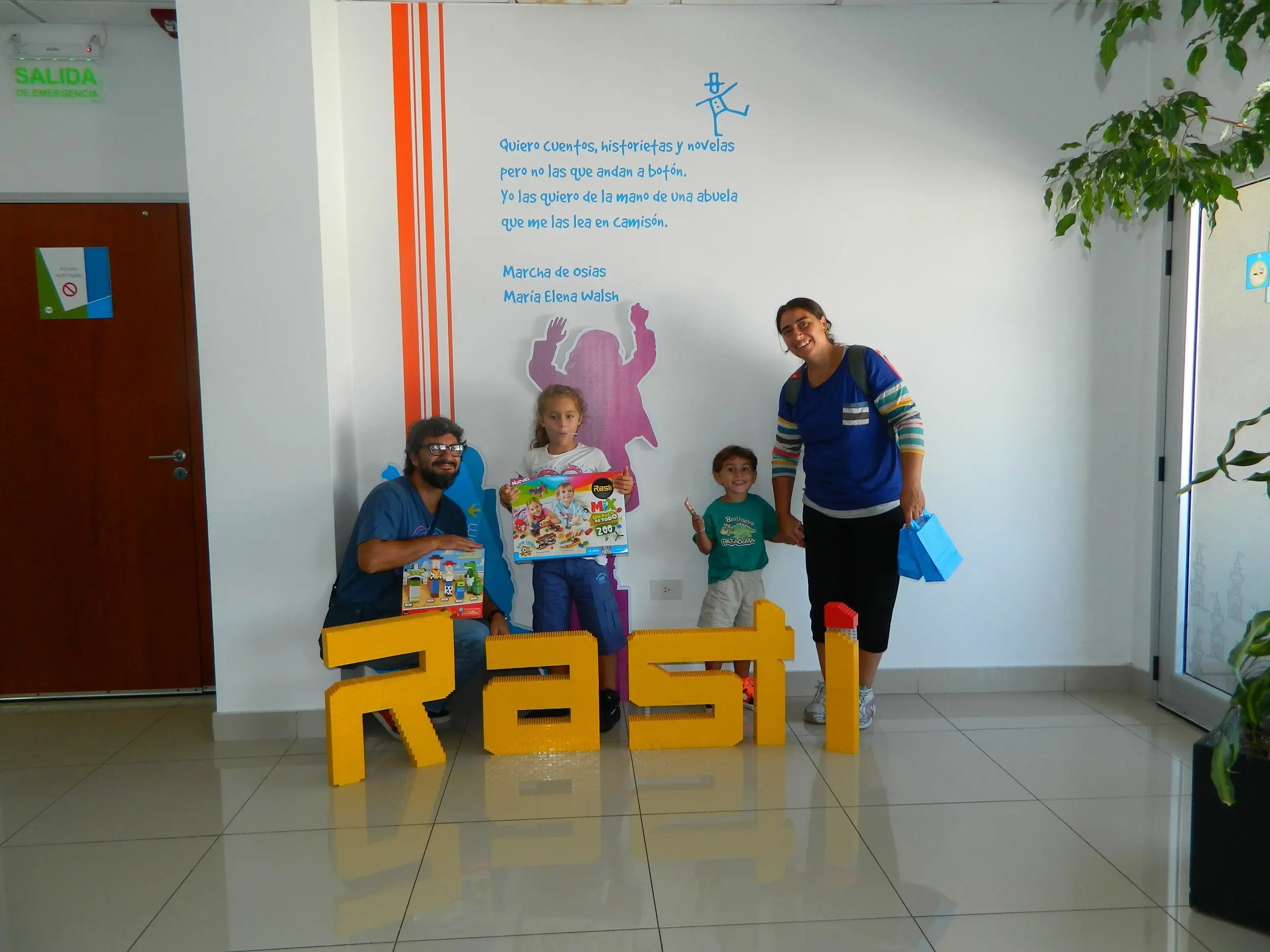Visita a la fabrica de RASTI