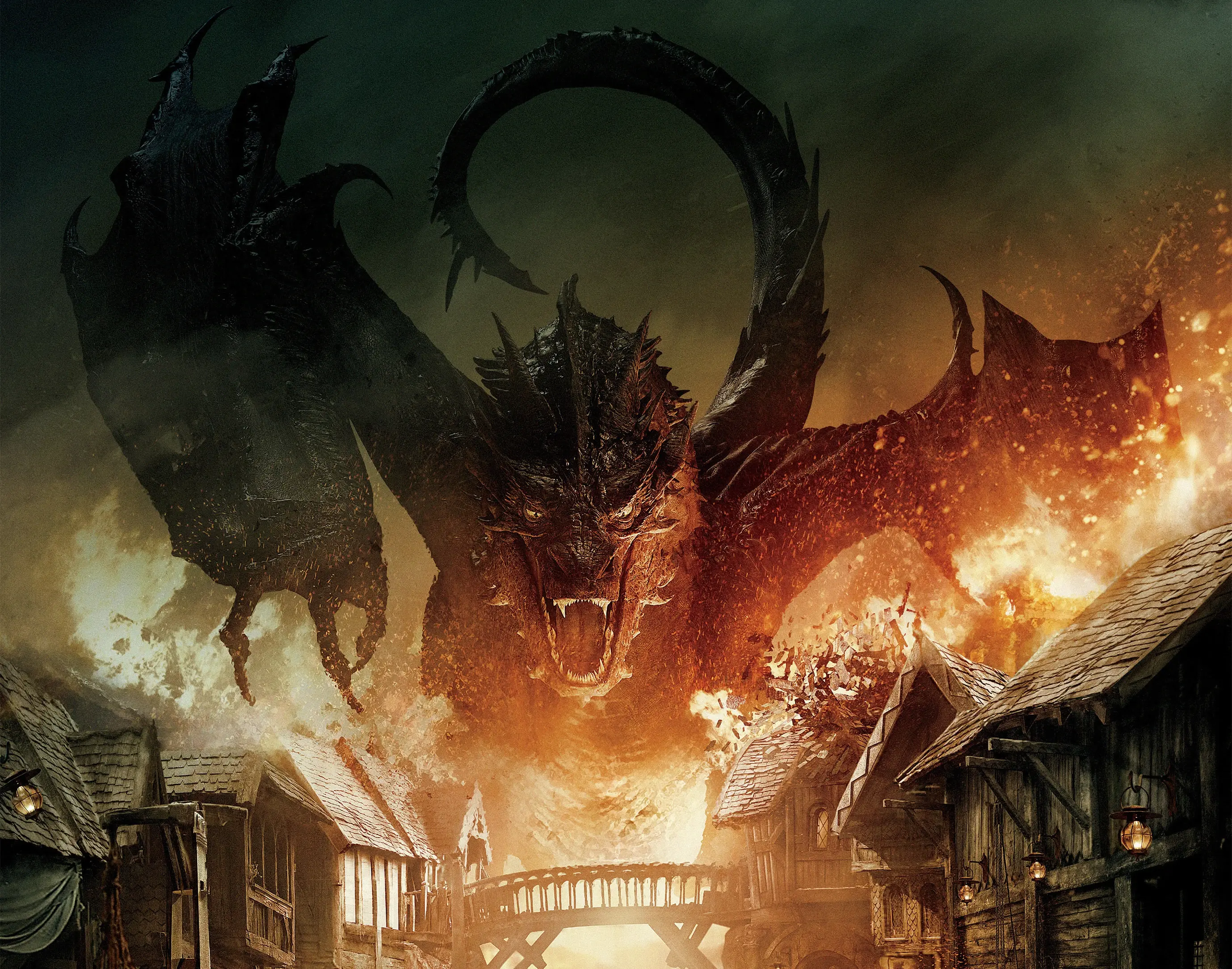 Smaug el magnifico una lagartija comparado con Este