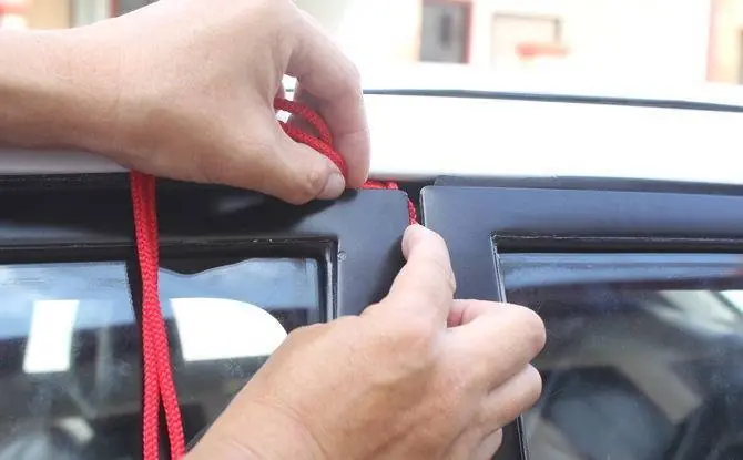 Aprende a abrir una Cerradura de Auto sin la llave.