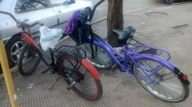 Te enseño a parchar tu bici, pasa rufian
