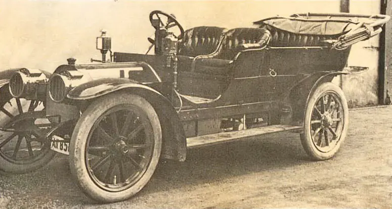 AustroDaimler 2030 HP