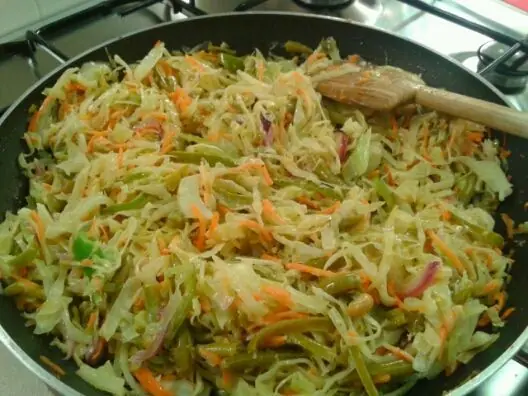 ¿Como hacer escabeche para ensaladas?