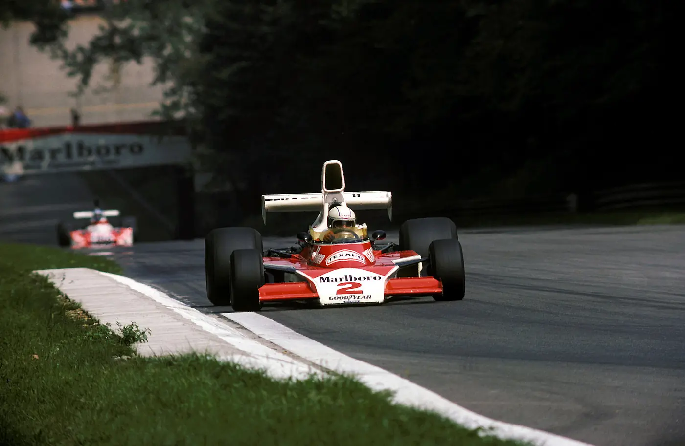 1975