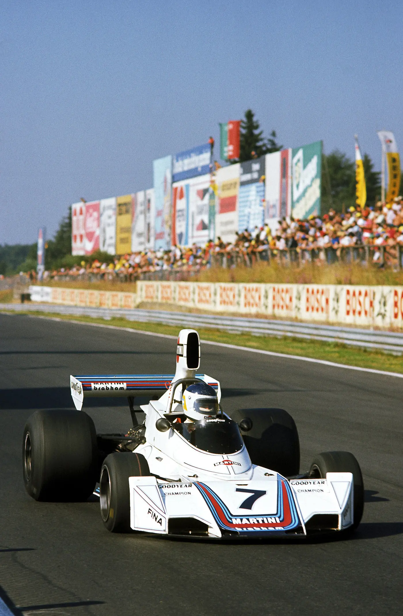 1975