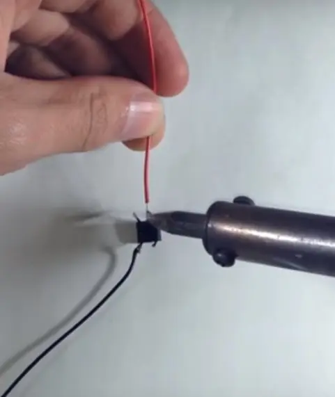 Hacer una maquina de tatuar casera de práctica