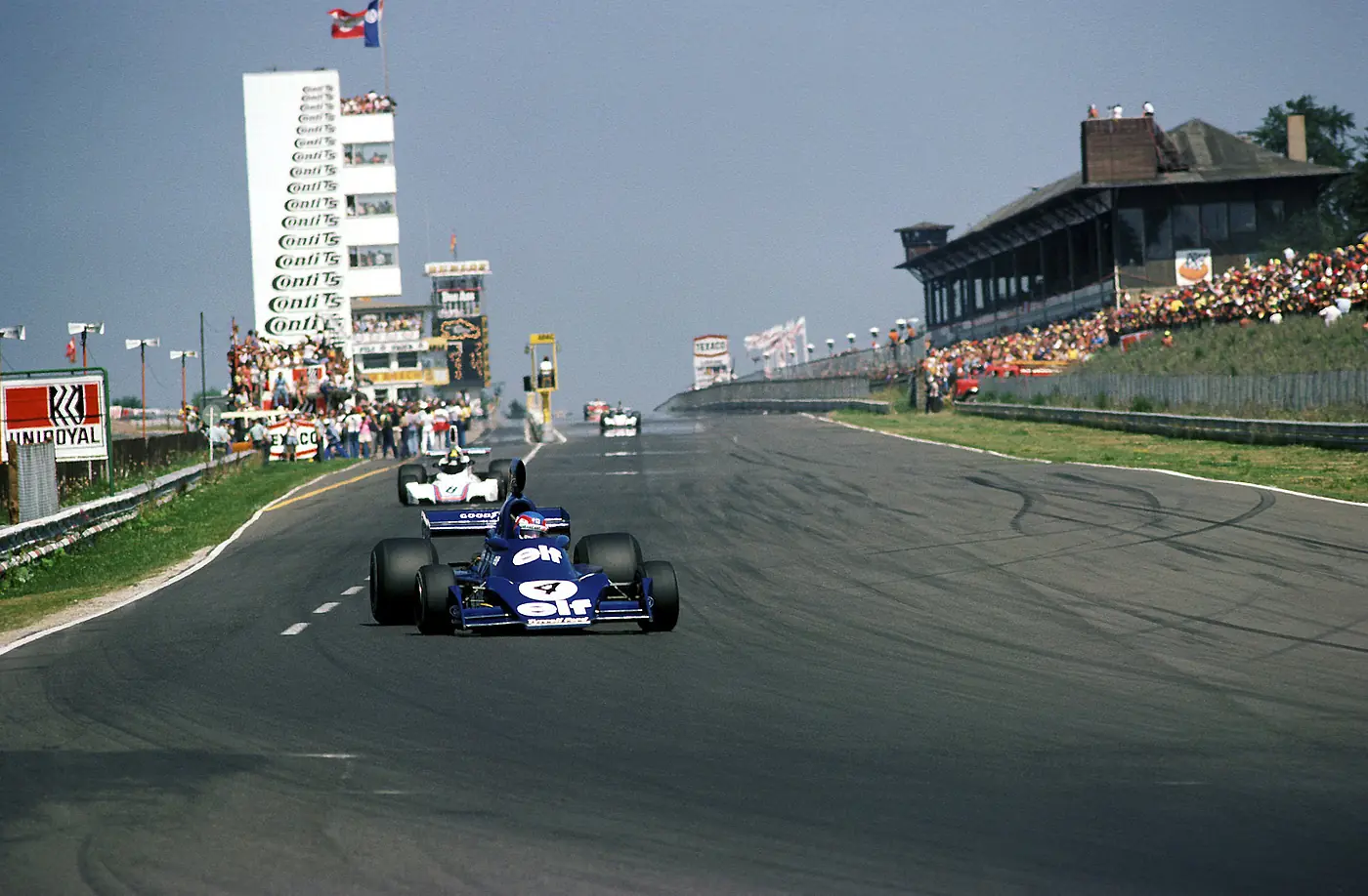 1975