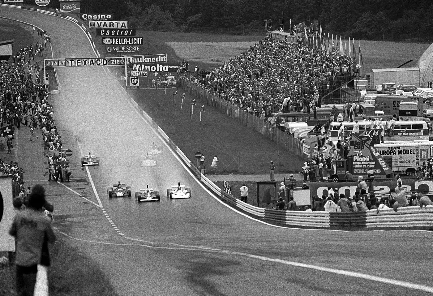 1975
